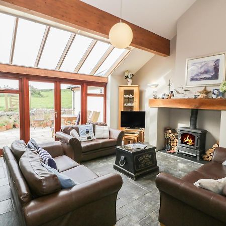 Manaros Cottage อาเบอร์ดารอน ภายนอก รูปภาพ